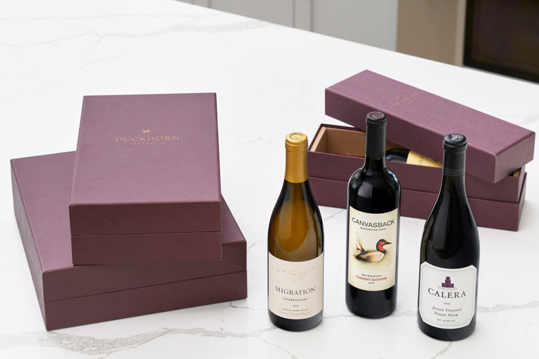Holiday Wine Trio & Treat Gift Box – Christmas gift baskets – Toronto  delivery - Blooms Toronto